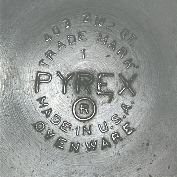 Vintage 1966 Pyrex 403 2 1/2 Qt Verde Green Avocado Nesting Mixing Bowl - Picture 2 of 11